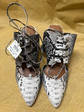Snake-Print Lace-Up Pointed Toe Women's Heels - Black & White